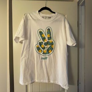 Brand new Neff rubber ducky peace sign tshirt